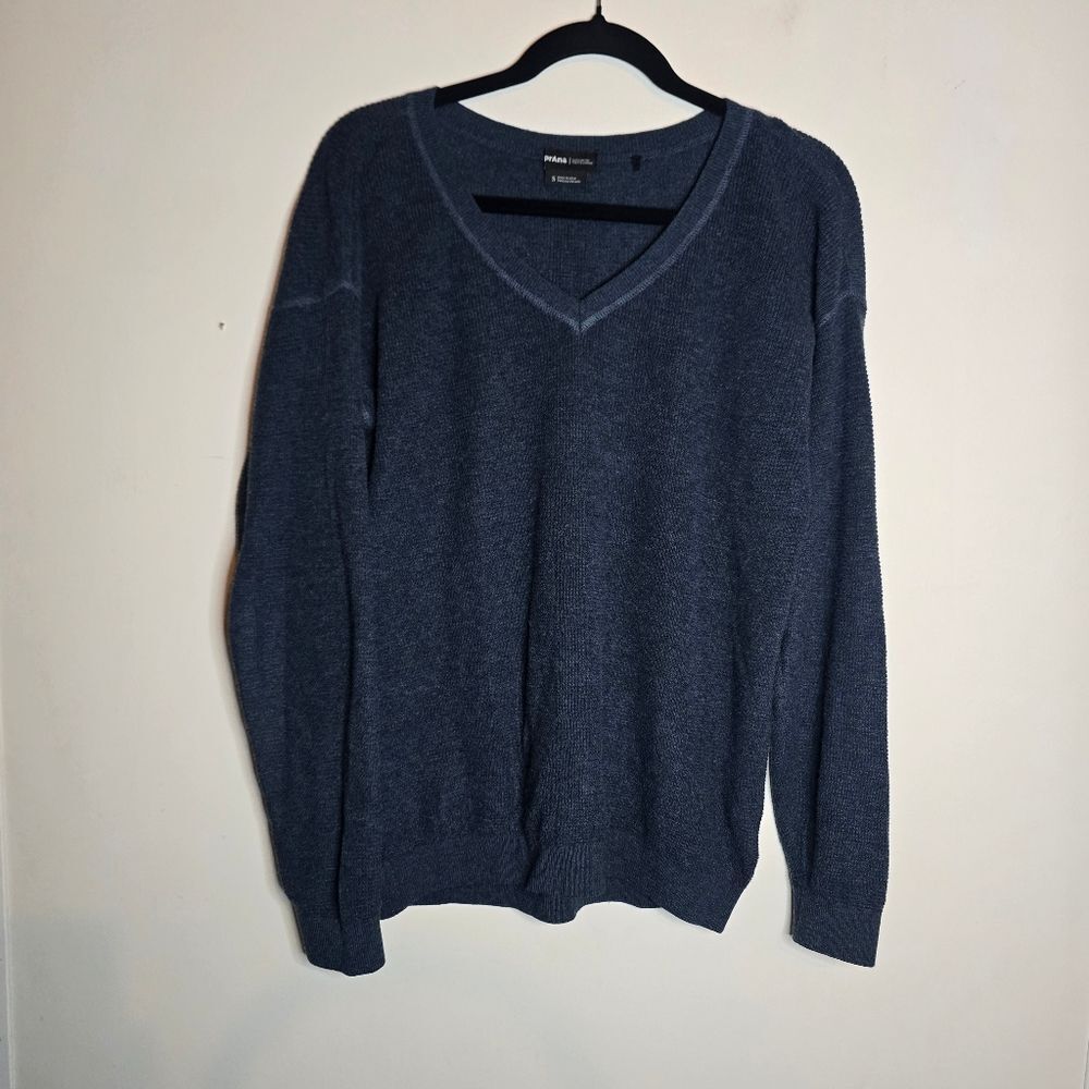 Prana Sweater Mens S Blue Knit V Neck Chest Stretch Outdoors Casual Classic